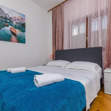 Apartments Tabak Trogir Exterior photo